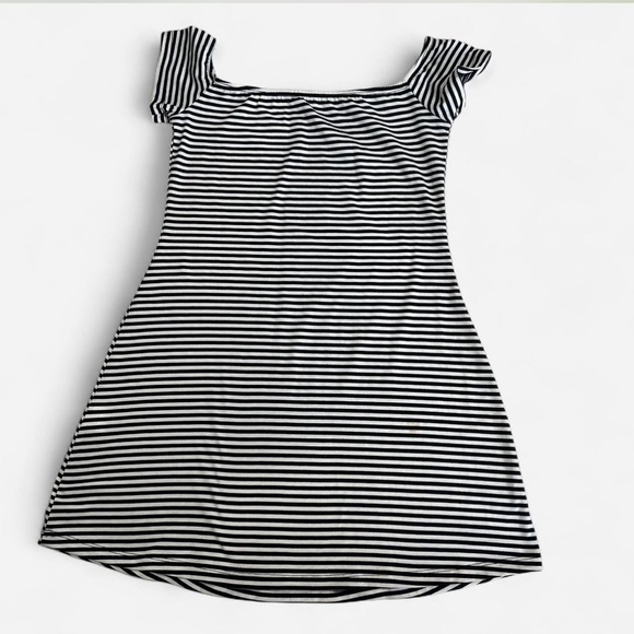 Black and White Striped Off-Shoulder Mini Dress - Picture 2 of 4